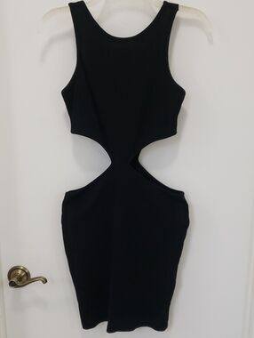 〰️Liz & Sara〰️ Ribbed Cutout Mini Bodycon Dress L